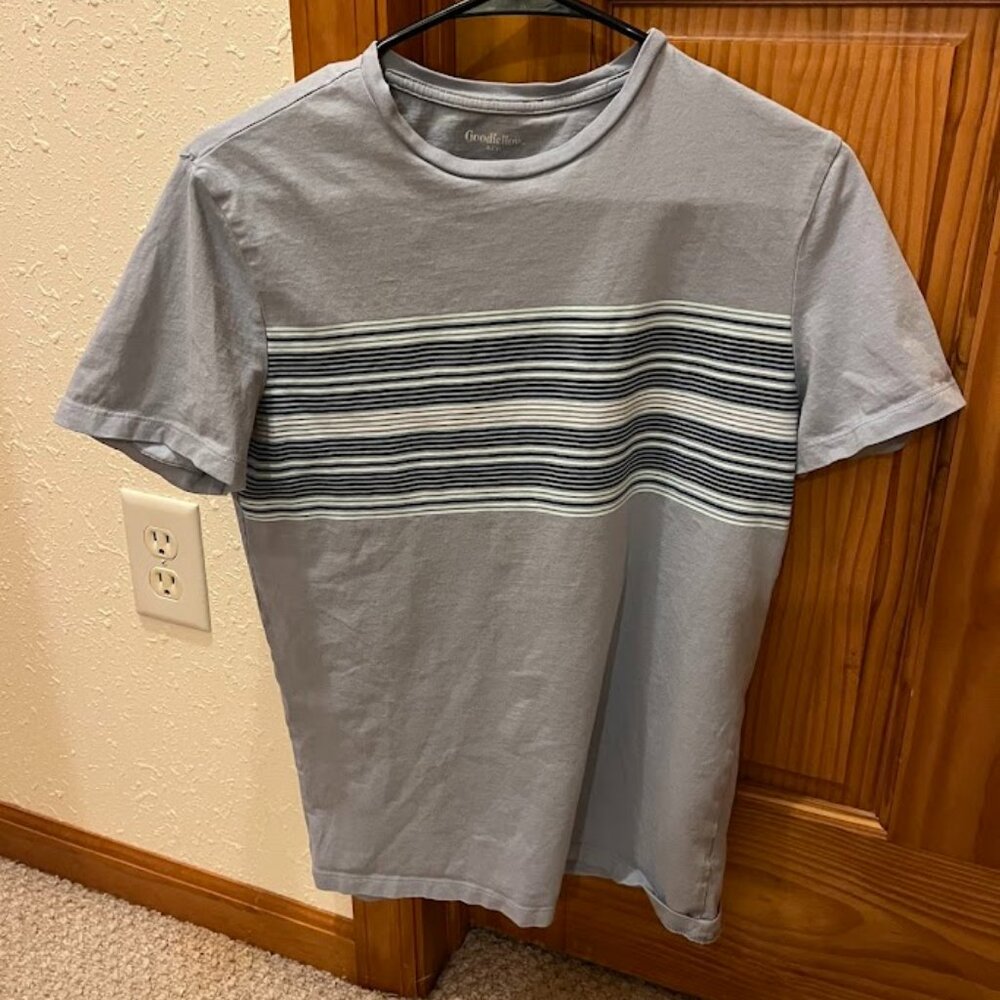 Goodfellow & Co. T-Shirt, Blue Gray with Front Stripes, Small